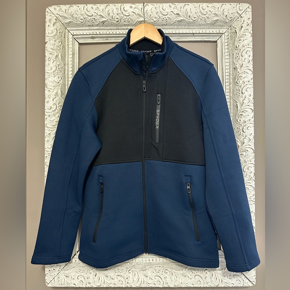 Spyder Full Zip Jacket. Size S. ❣️